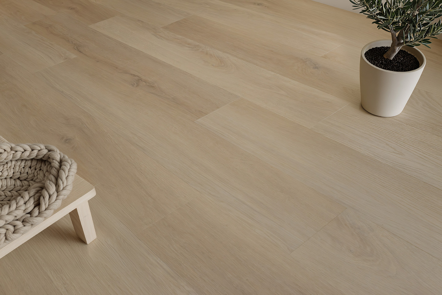 Harmony Sand 18x122 | Newker