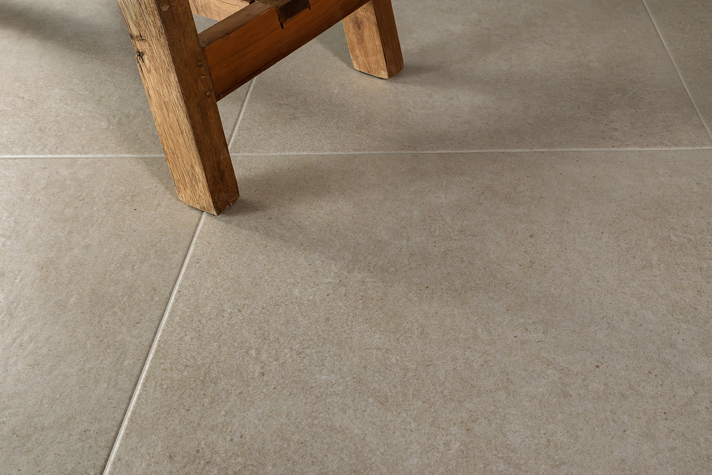 Forma Sand 60x60 | Newker