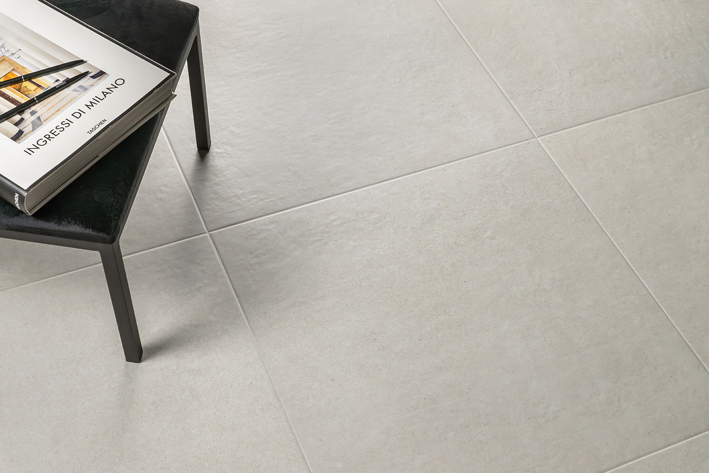 Forma White 60x60 | Newker